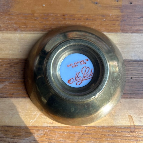 Vintage Hand Painted Small Dish in Brass from Hong Kong 1950's - Picture 3 of 6